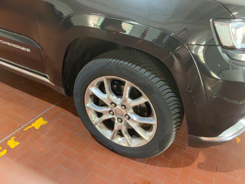 Jeep Grand Cherokee 3.0 CRD Summit 2016 – снимка 11