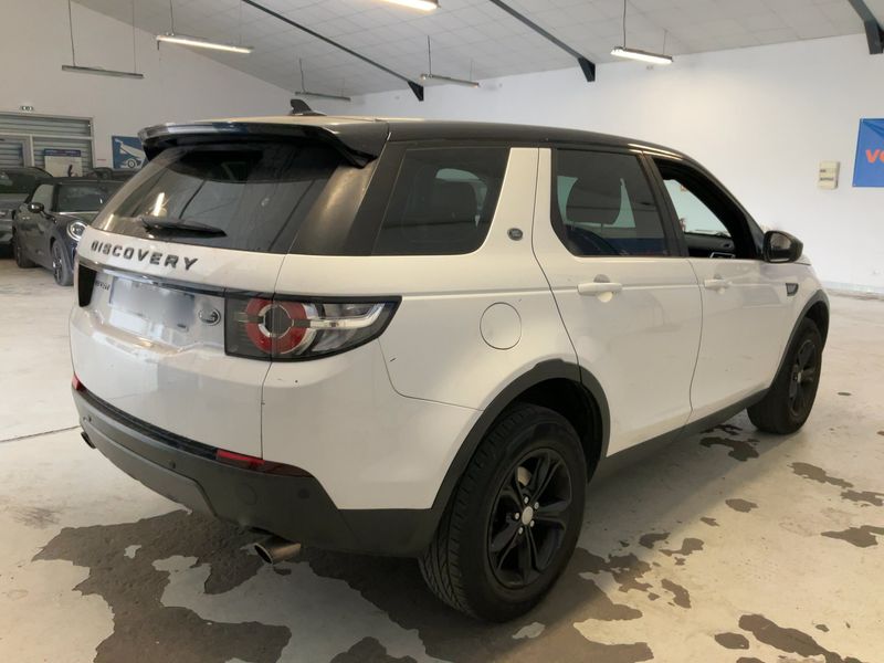 Land Rover Discovery Sport 2.0 Td4 SE AWD 2015 – снимка 8