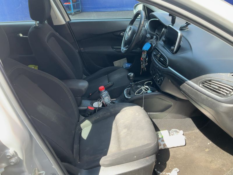Fiat Tipo 1.4 Turbo Easy 2018 – снимка 16