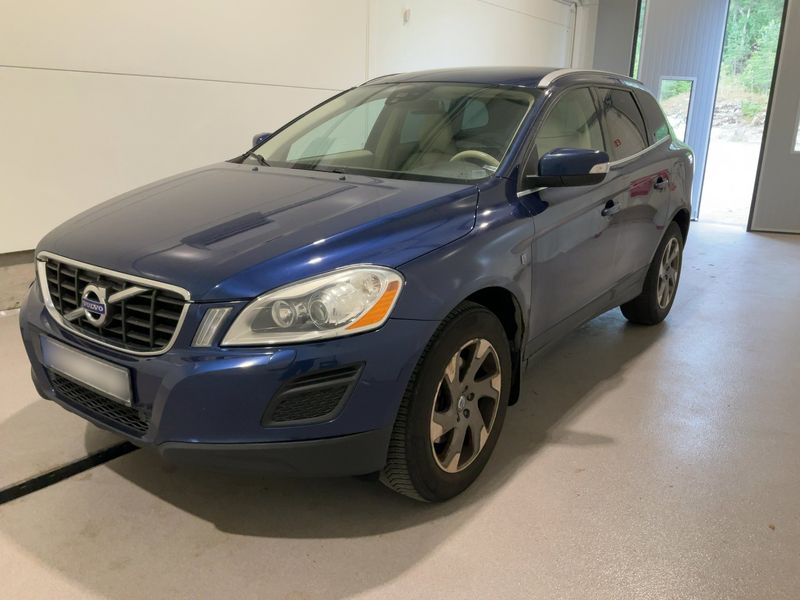 Volvo XC60 2.4 D4 Ocean Race AWD 2012 – снимка 1