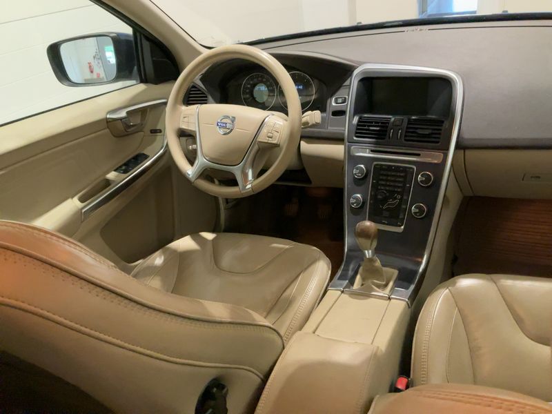 Volvo XC60 2.4 D4 Ocean Race AWD 2012 – снимка 18
