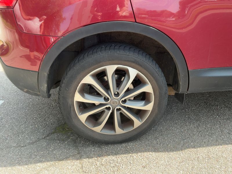 Nissan Qashqai 1.6 dCi Tekna 2012 – снимка 9