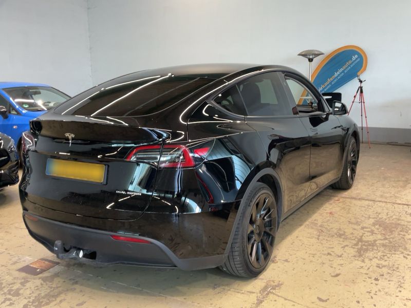 Tesla Model Y Long Range Dual AWD Premium 2025 – снимка 8