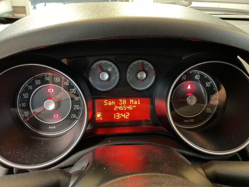Fiat Punto 1.4 Natural Power CNG Lounge 2013 – снимка 4