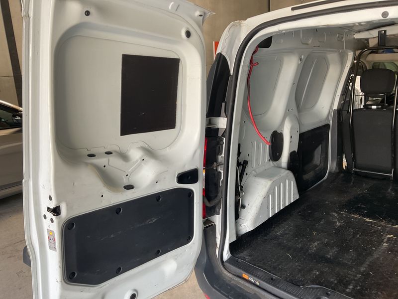 Dacia Dokker 1.5 dCi Diesel Ambiance 2020 – снимка 24