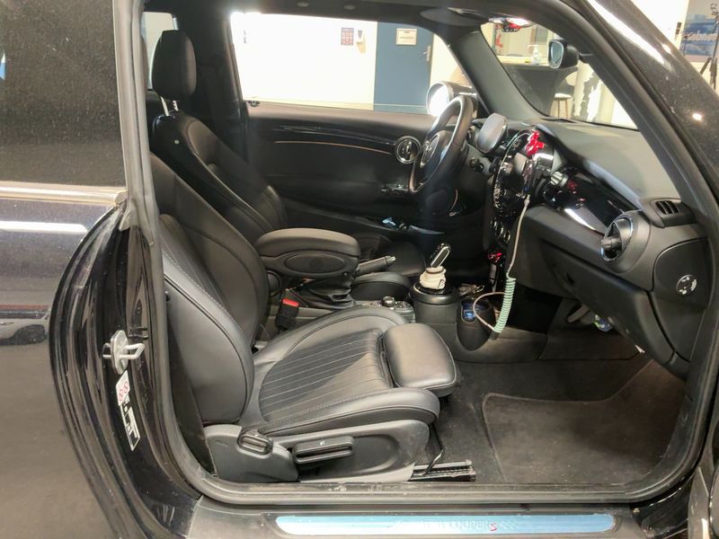 MINI Cooper S John Cooper Works Trim 2023 – снимка 16