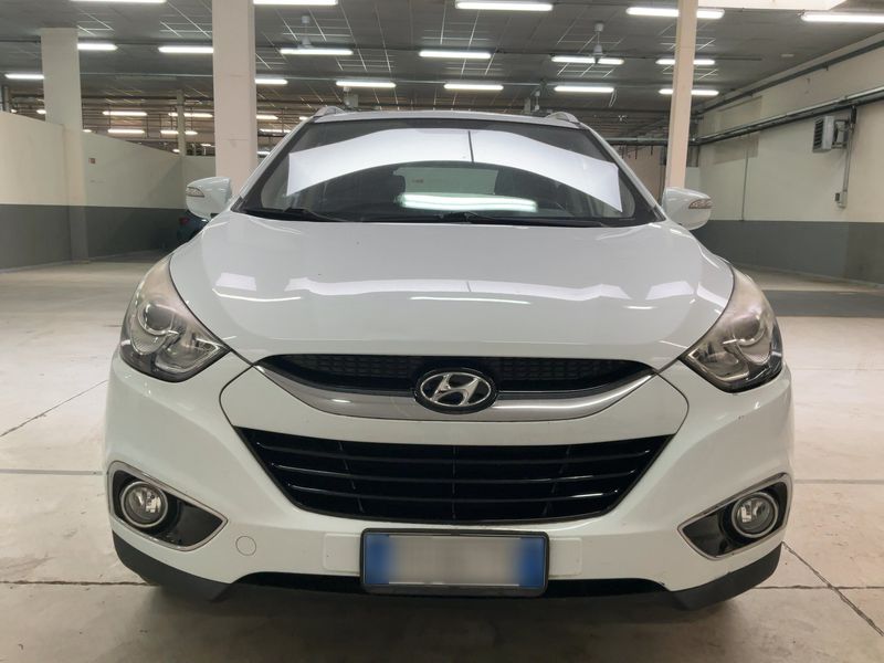 Hyundai ix35 1.6 Classic 2WD 2010 – снимка 14