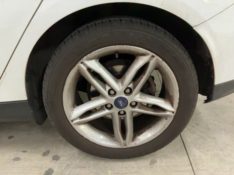 Ford Focus 1.6 TDCi Titanium 2015 – снимка 5