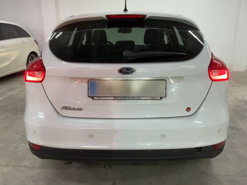 Ford Focus 1.6 TDCi Titanium 2015 – снимка 7