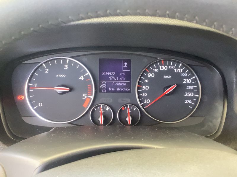 Renault Laguna 1.5 dCi Dynamique TomTom 2011 – снимка 18