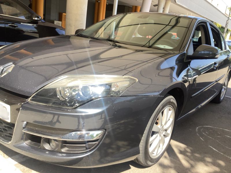 Renault Laguna 1.5 dCi Dynamique TomTom 2011 – снимка 2