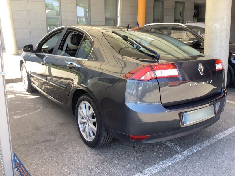 Renault Laguna 1.5 dCi Dynamique TomTom 2011 – снимка 6