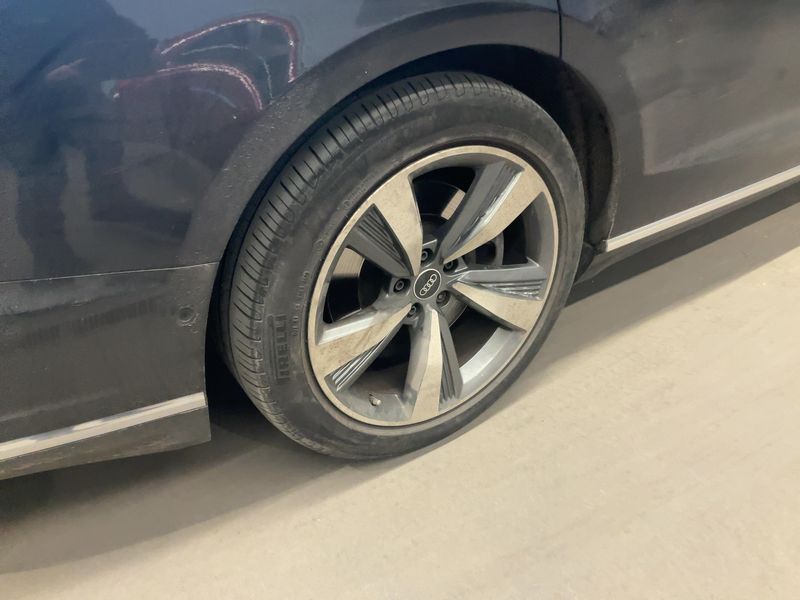 Audi A8 60 TFSIe quattro 2021 – снимка 9