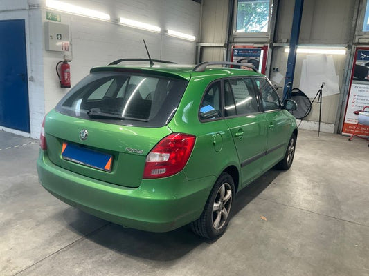Skoda Fabia 1.2 TSI Elegance 2012 – снимка 2