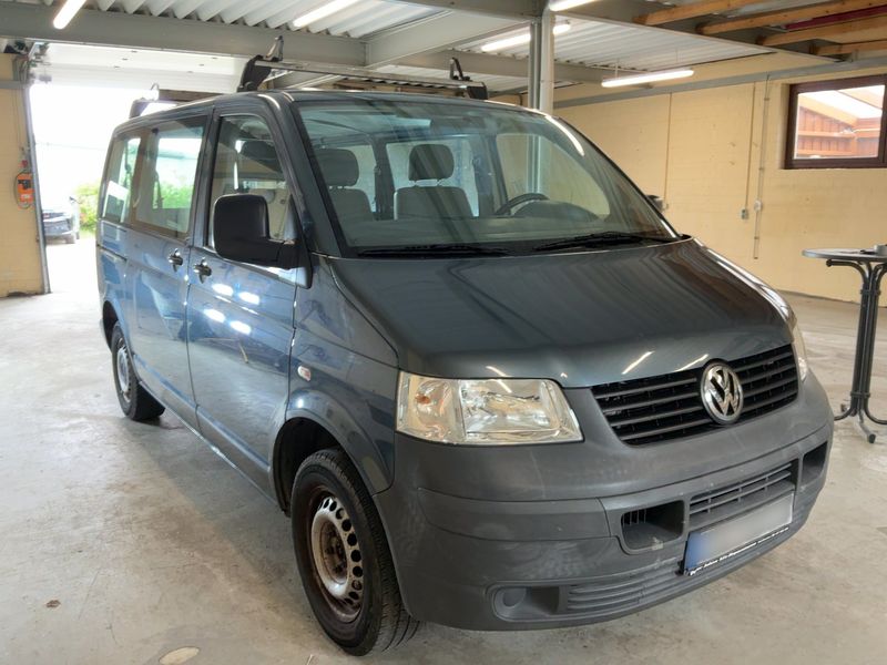 Volkswagen T5 Kombi 2.0 2009 – снимка 12