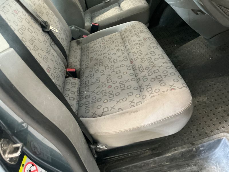 Volkswagen T5 Kombi 2.0 2009 – снимка 29