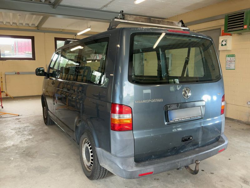Volkswagen T5 Kombi 2.0 2009 – снимка 6