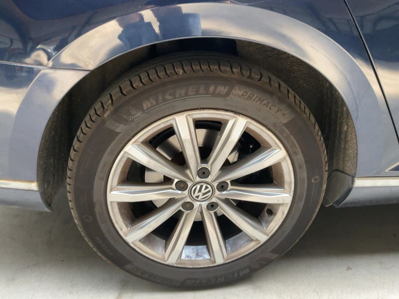 Volkswagen Passat 1.6 TDI Comfortline BlueMotion Tech 2017 – снимка на щета