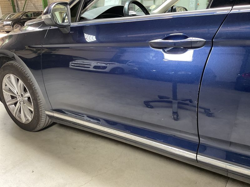 Volkswagen Passat 1.6 TDI Comfortline BlueMotion Tech 2017 – снимка на щета