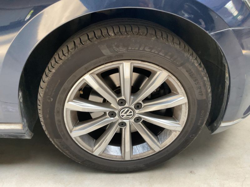 Volkswagen Passat 1.6 TDI Comfortline BlueMotion Tech 2017 – снимка на щета