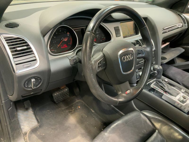 Audi Q7 3.0 V6 TFSI quattro 2011 – снимка 18