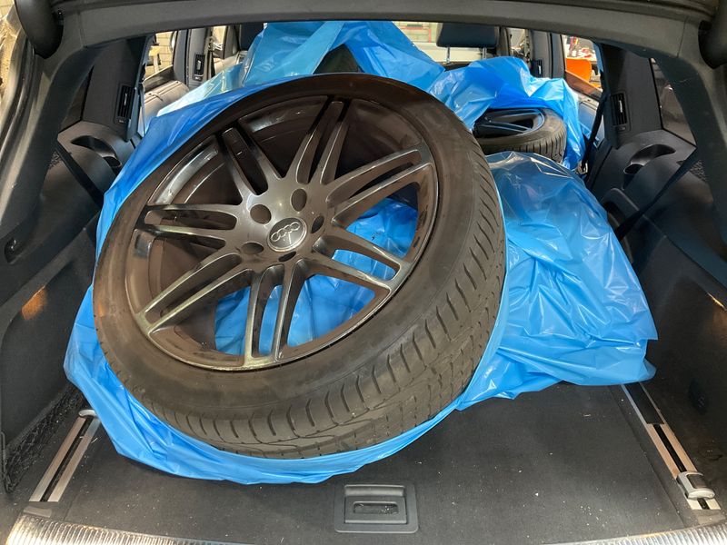 Audi Q7 3.0 V6 TFSI quattro 2011 – снимка 15