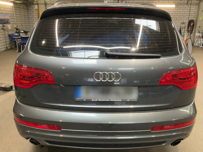 Audi Q7 3.0 V6 TFSI quattro 2011 – снимка 7