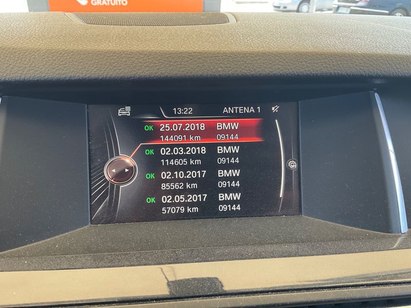 BMW 5er 520d 2016 – снимка 24