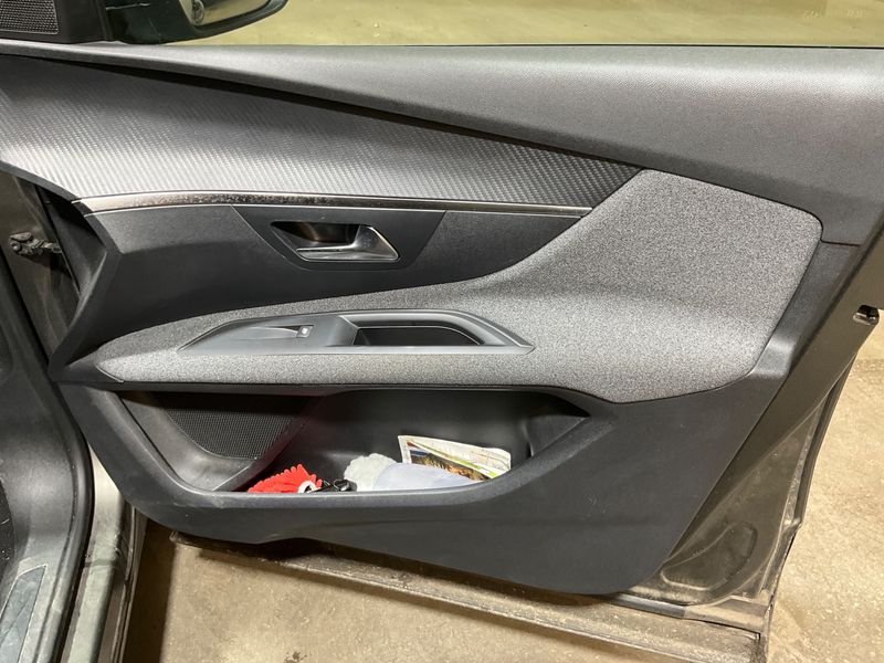 Peugeot 3008 1.5 Blue-HDi Active Business 2019 – снимка 28