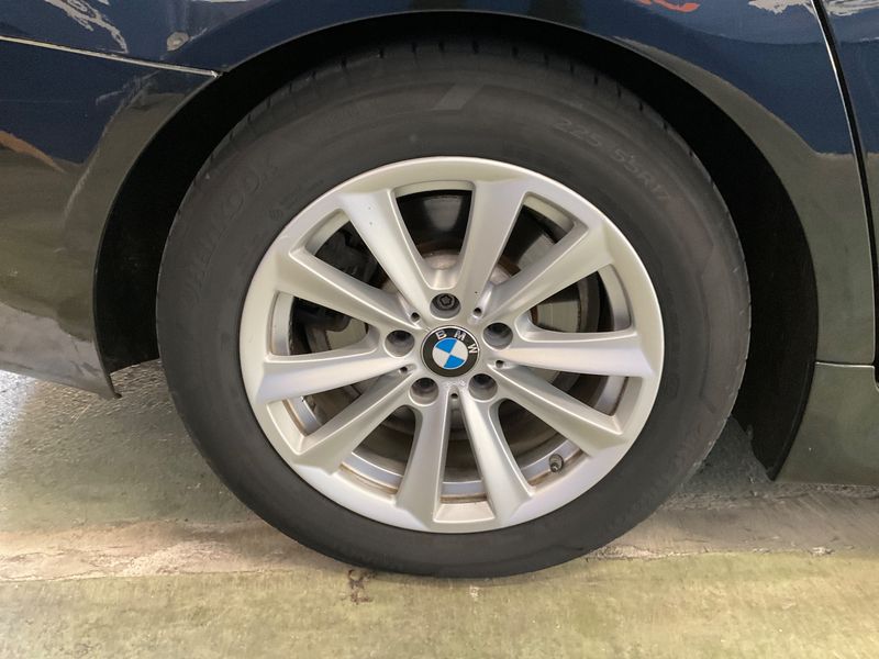 BMW 5er 520d xDrive Lounge Plus 2014 – снимка 19