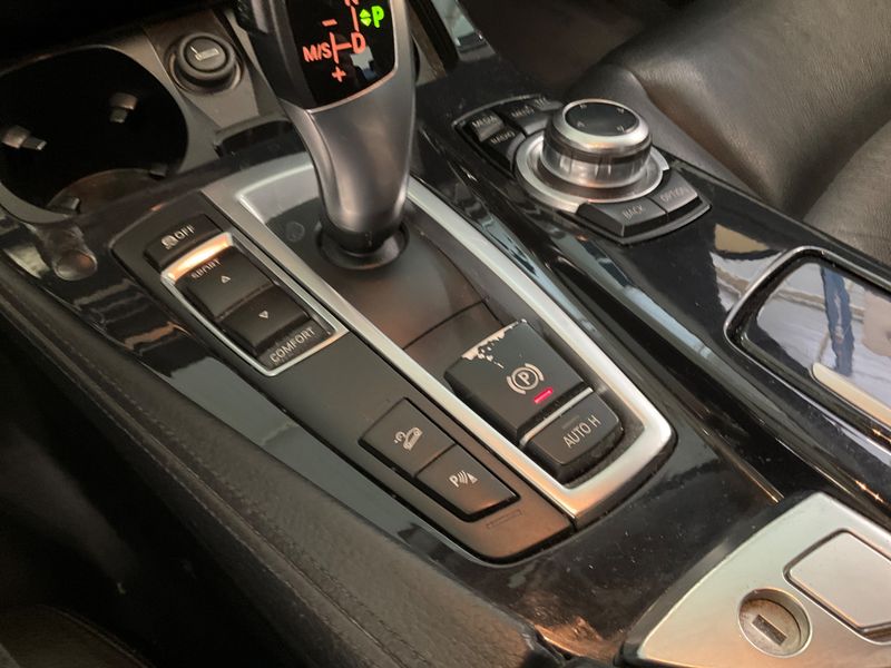 BMW 5er 520d xDrive Lounge Plus 2014 – снимка 30