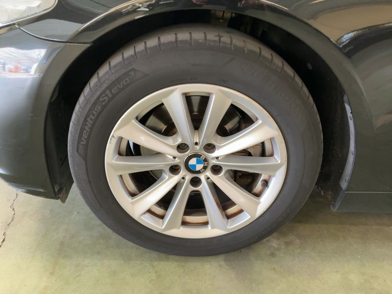 BMW 5er 520d xDrive Lounge Plus 2014 – снимка 17