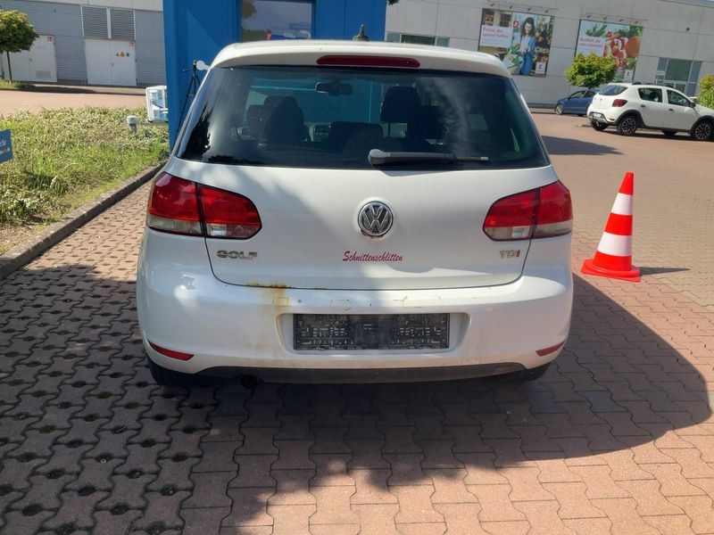 Volkswagen Golf VI 1.6 TDI Style 2011 – снимка на щета 7