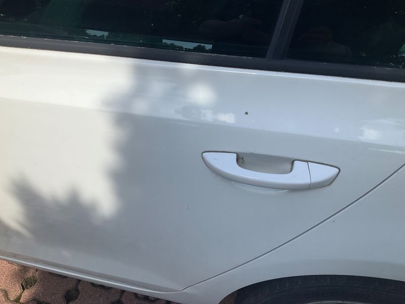 Volkswagen Golf VI 1.6 TDI Style 2011 – снимка на щета 29