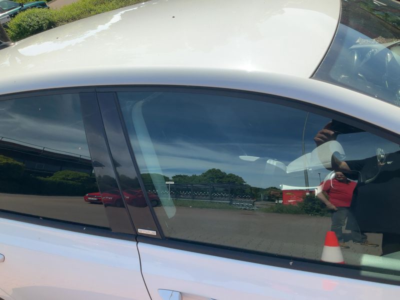 Volkswagen Golf VI 1.6 TDI Style 2011 – снимка 13