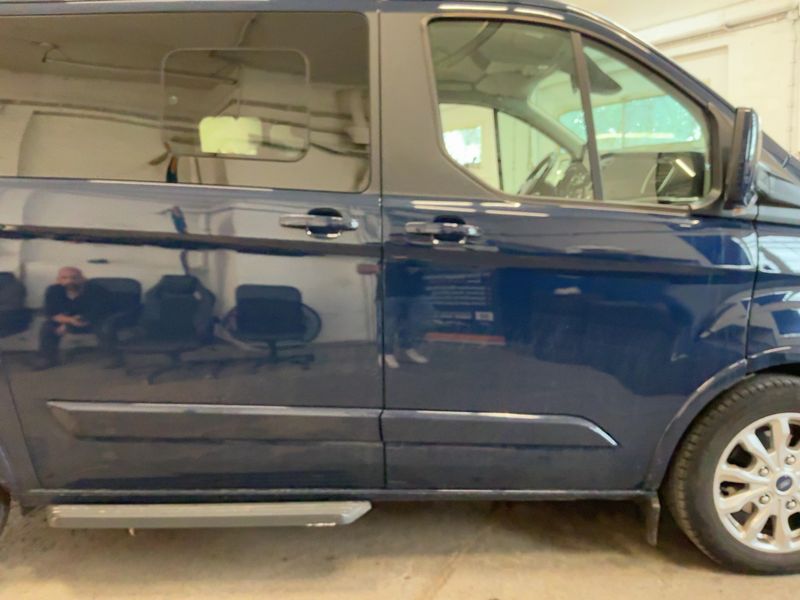 Ford Tourneo Custom 2.0 TDCi Mild-Hybrid 320 L1 Tourneo Titanium 2021 – снимка 10