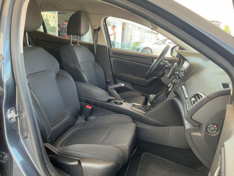 Renault Megane 1.5 dCi Energy Business 2016 – снимка 16