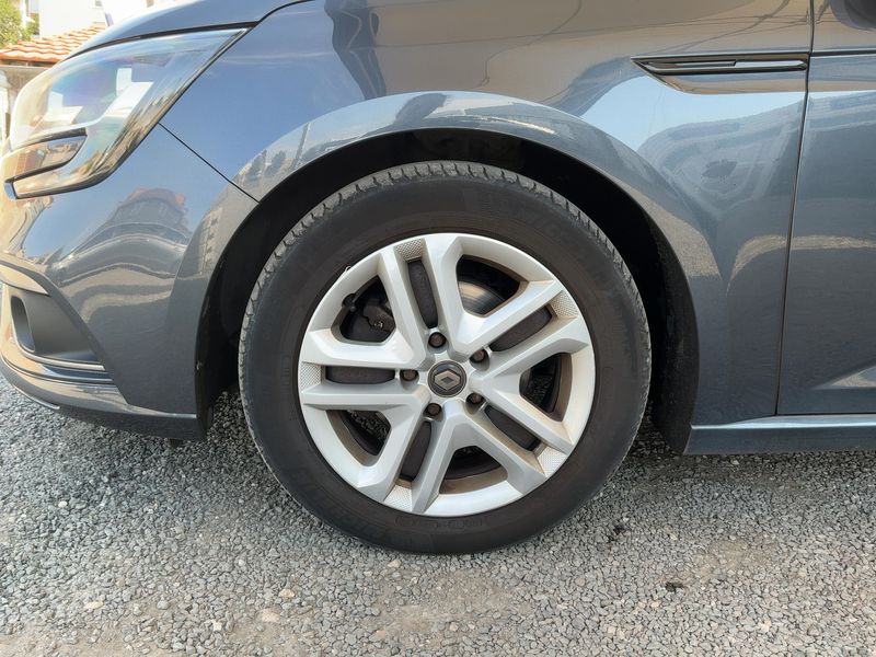 Renault Megane 1.5 dCi Energy Business 2016 – снимка 3