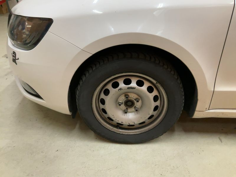 Skoda Superb 1.6 TDI Ambition 2014 – снимка 3