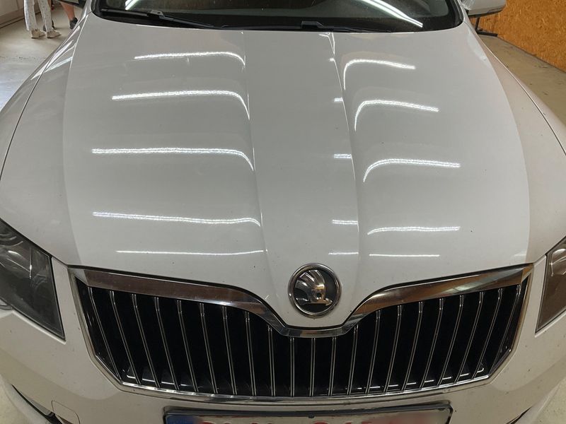 Skoda Superb 1.6 TDI Ambition 2014 – снимка 33