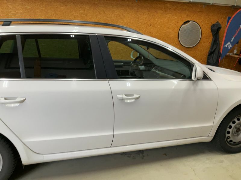 Skoda Superb 1.6 TDI Ambition 2014 – снимка 10