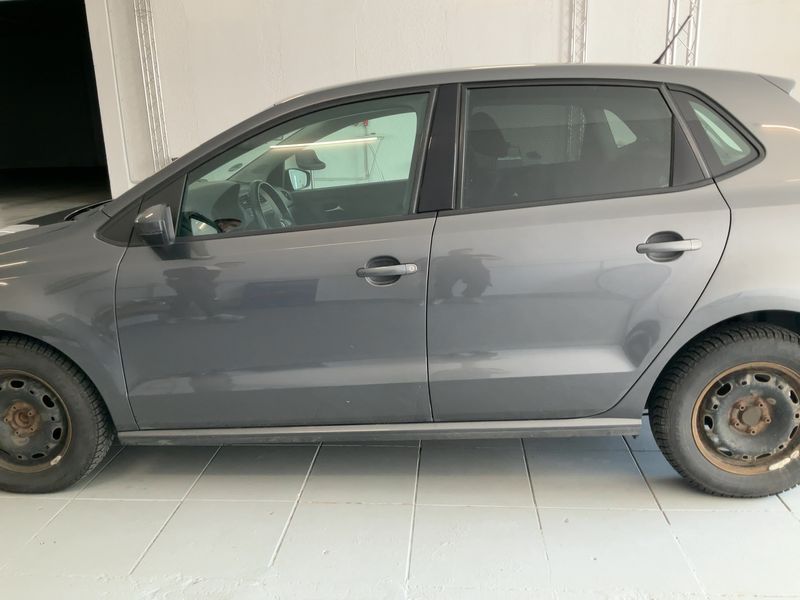 Volkswagen Polo 1.2 TSI Advance 2012 – снимка 4