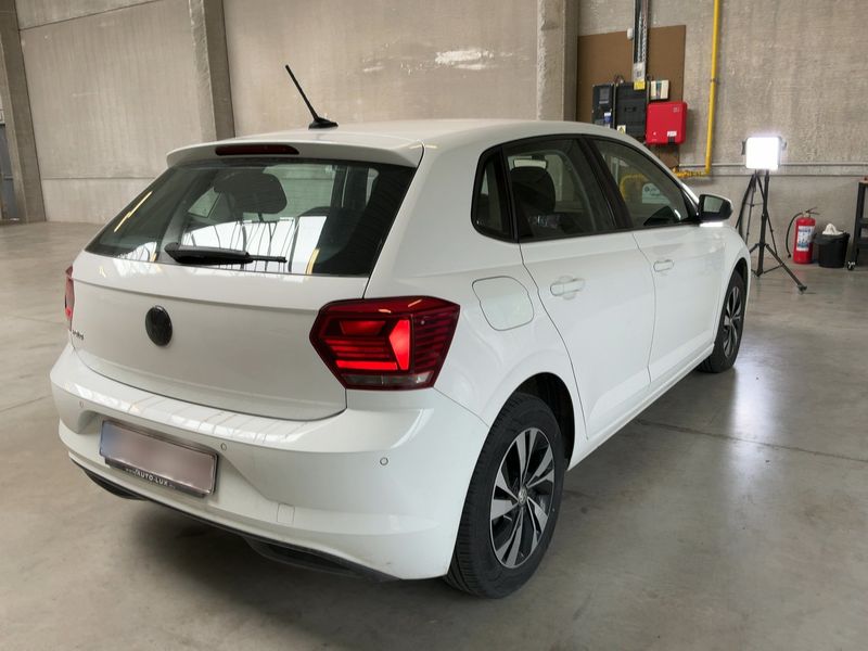 Volkswagen Polo 1.6 TDI Confortline Business 2019 – снимка 8