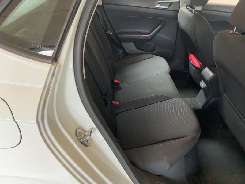 Volkswagen Polo 1.6 TDI Confortline Business 2019 – снимка 19