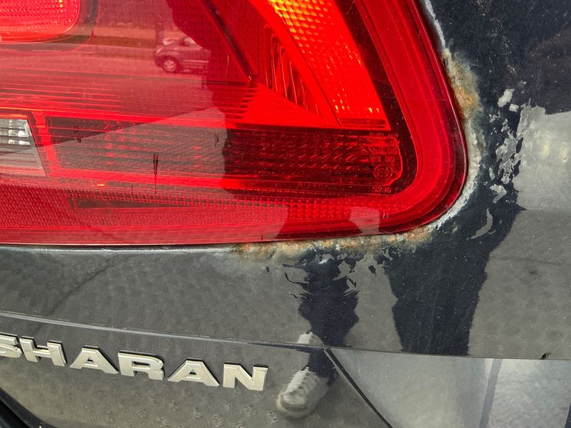 Volkswagen Sharan 1.4 TSI Karat BlueMotion Tech 2015 – снимка 31