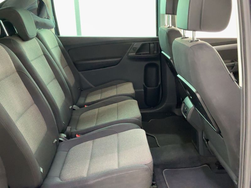 Volkswagen Sharan 1.4 TSI Karat BlueMotion Tech 2015 – снимка 20