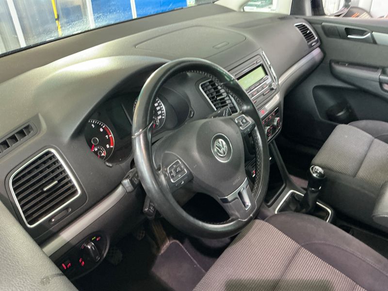 Volkswagen Sharan 1.4 TSI Karat BlueMotion Tech 2015 – снимка 30