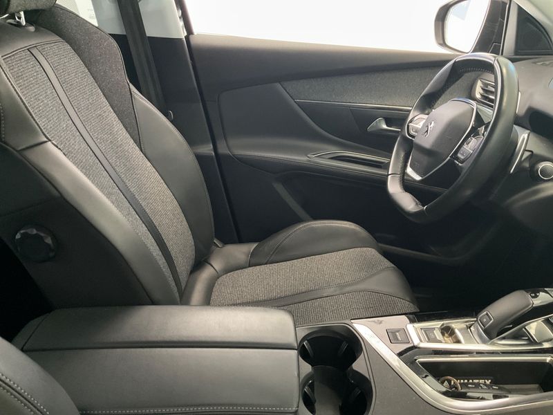 Peugeot 5008 2.0 Blue-HDi Allure Business 2020 – снимка 22
