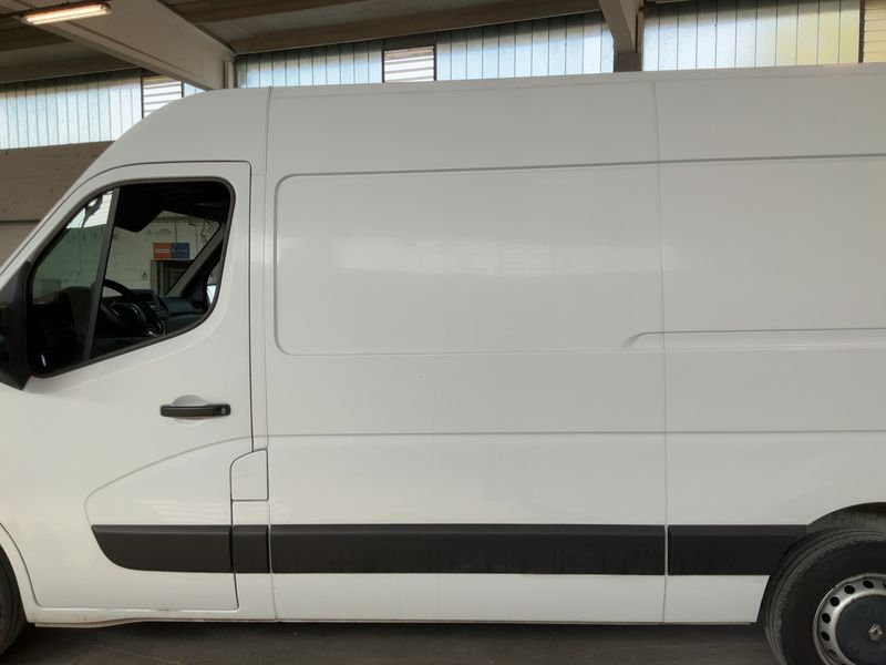Renault Master 2.3 dCi L2H2 HKa 3,3t 2020 – снимка 4