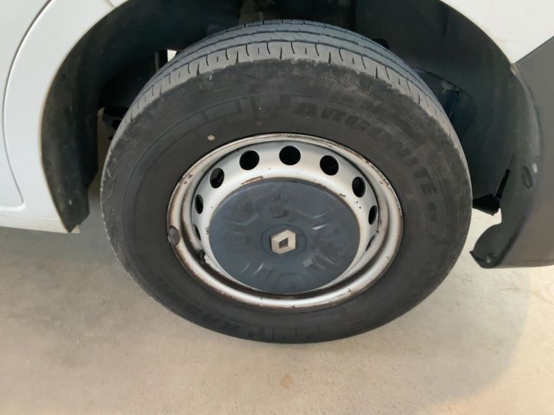 Renault Master 2.3 dCi L2H2 HKa 3,3t 2020 – снимка 11